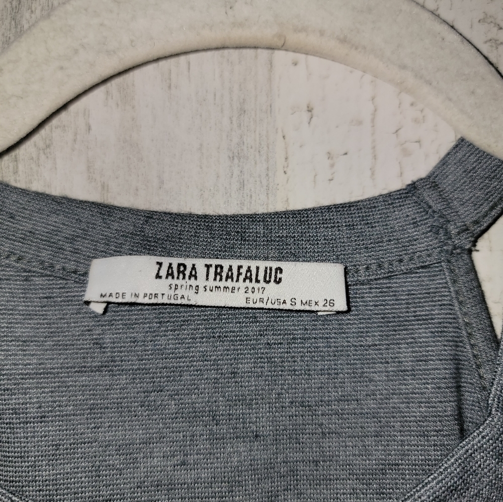 🧡Zara Gray Bodycon Dress - Picture 2 of 4